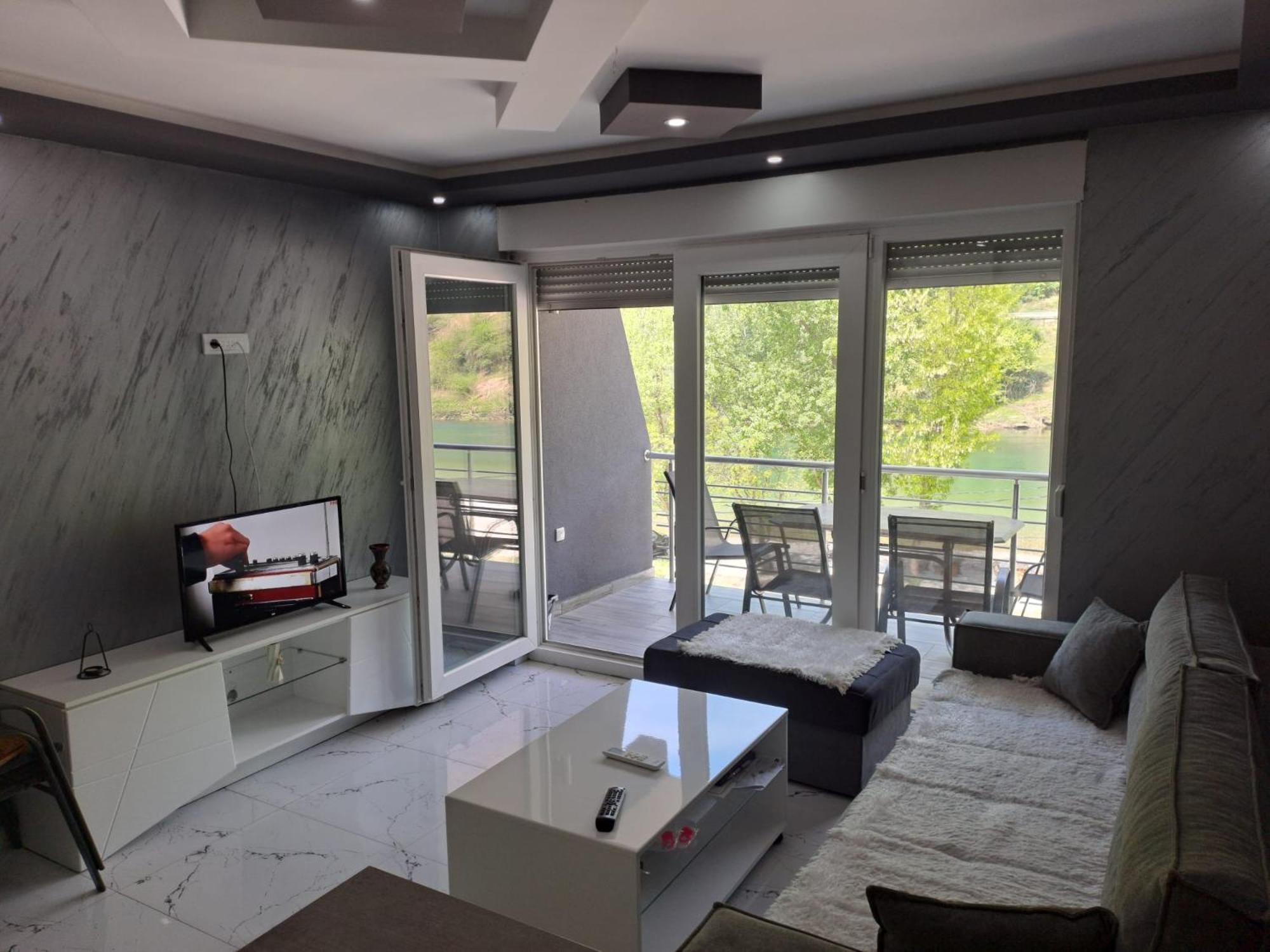 Apartmán Zlatna Plaza Bratunac Exteriér fotografie