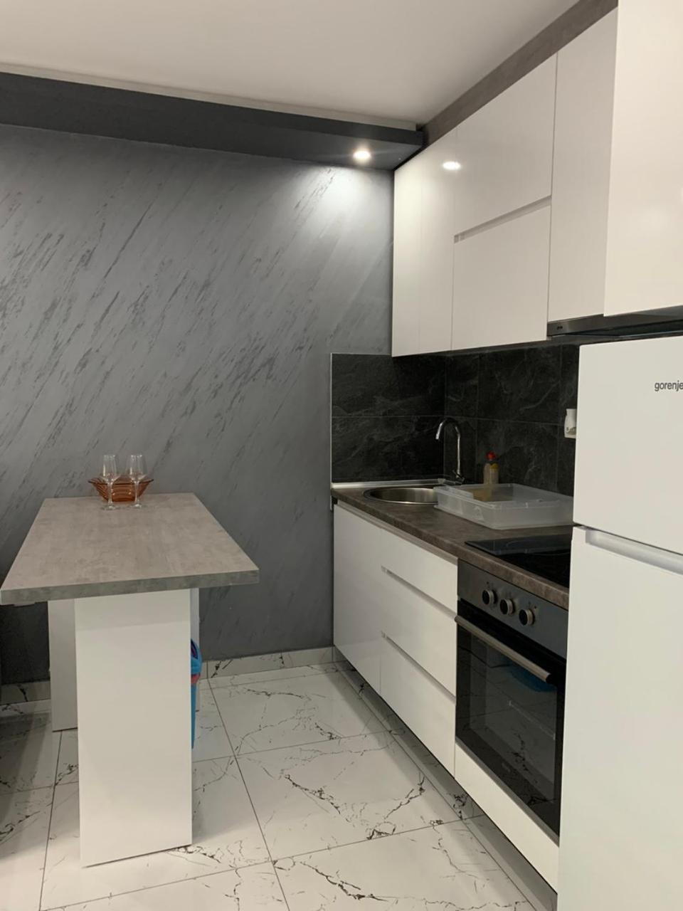 Apartmán Zlatna Plaza Bratunac Exteriér fotografie
