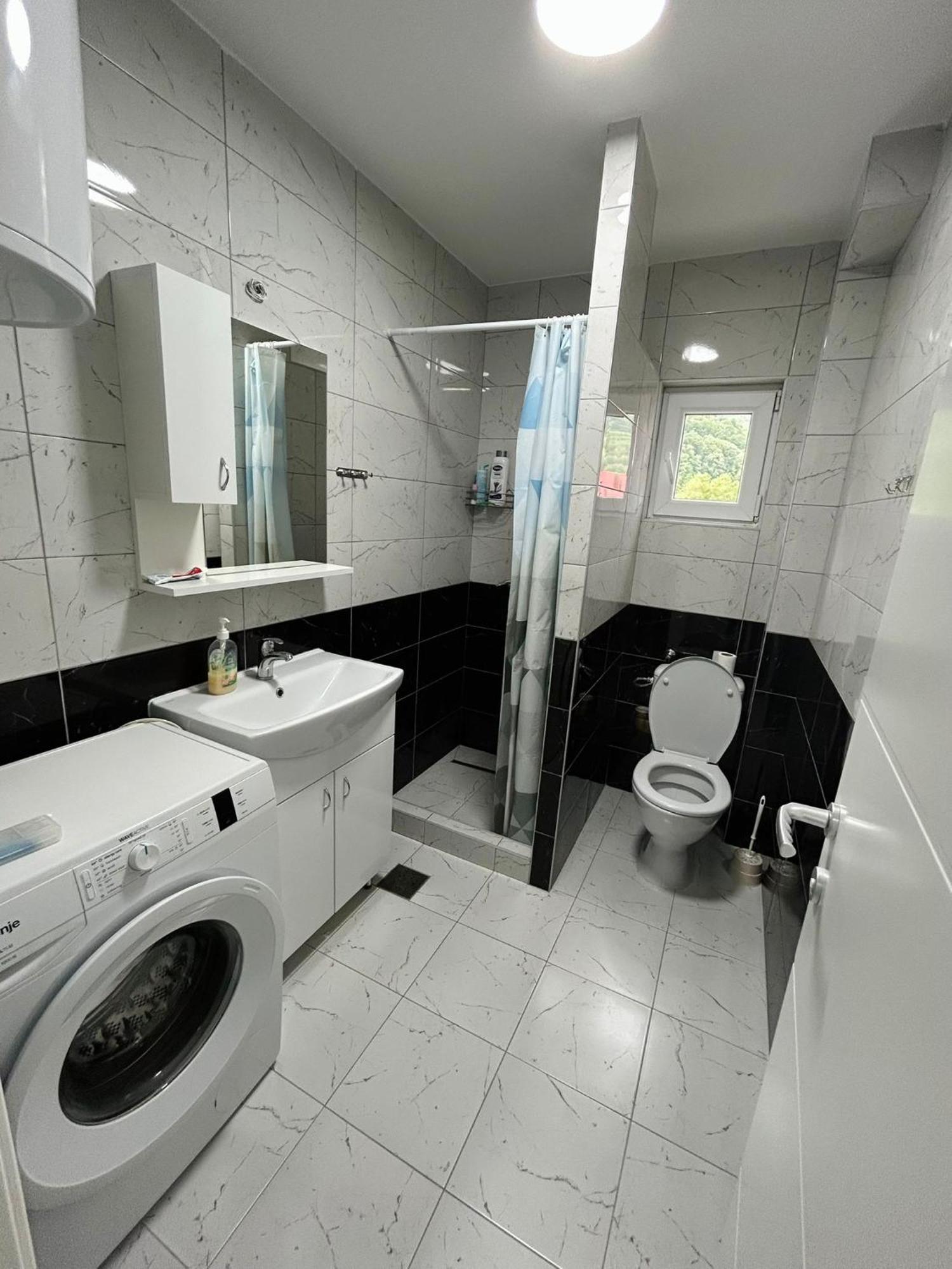 Apartmán Zlatna Plaza Bratunac Exteriér fotografie